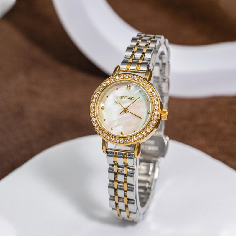 Women'S Fashion Digital Watch - นาฬิกาข้อมือแฟชั่นหรูหราสไตล์ดาวระยิบระยับสำหรับผู้หญิง ดีไซน์หรูหรา สวยงาม โดดเด่น พร้อมคุณสมบัติกันน้ำและระบบควอตซ์