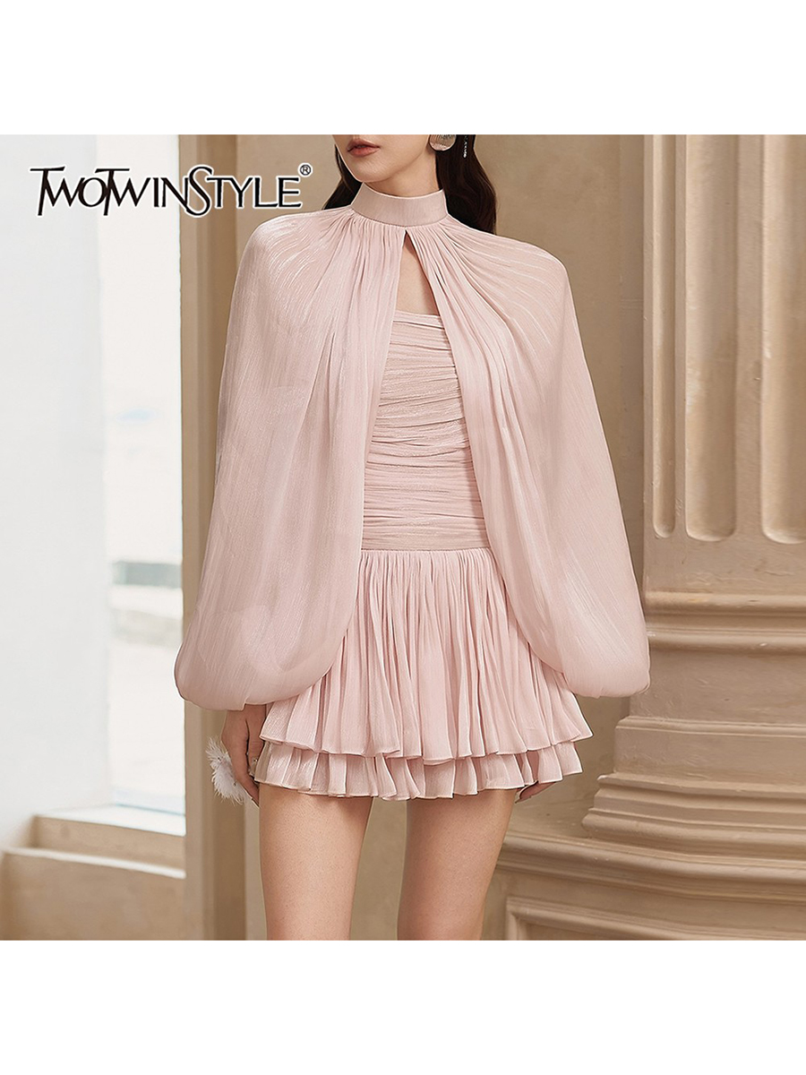 Ruched Dress Mini - ชุดเซ็ตสองชิ้นสไตล์หวานจาก TWOTWINSTYLE สำหรับผู้หญิง เสื้อคอตั้งแขนยาว พร้อมเดรสเกาะอกไม่มีแขน