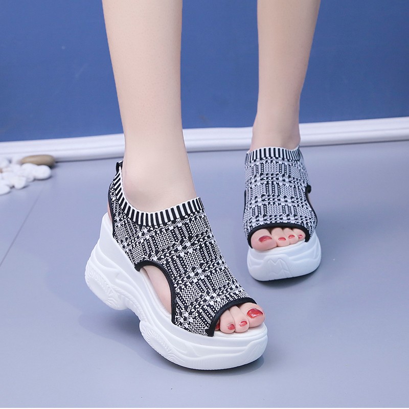 รองเท้าแตะผู้หญิง ฤดูร้อน 2025 - Women'S Fashion Summer 2025 บทวิจารณ์และราคา