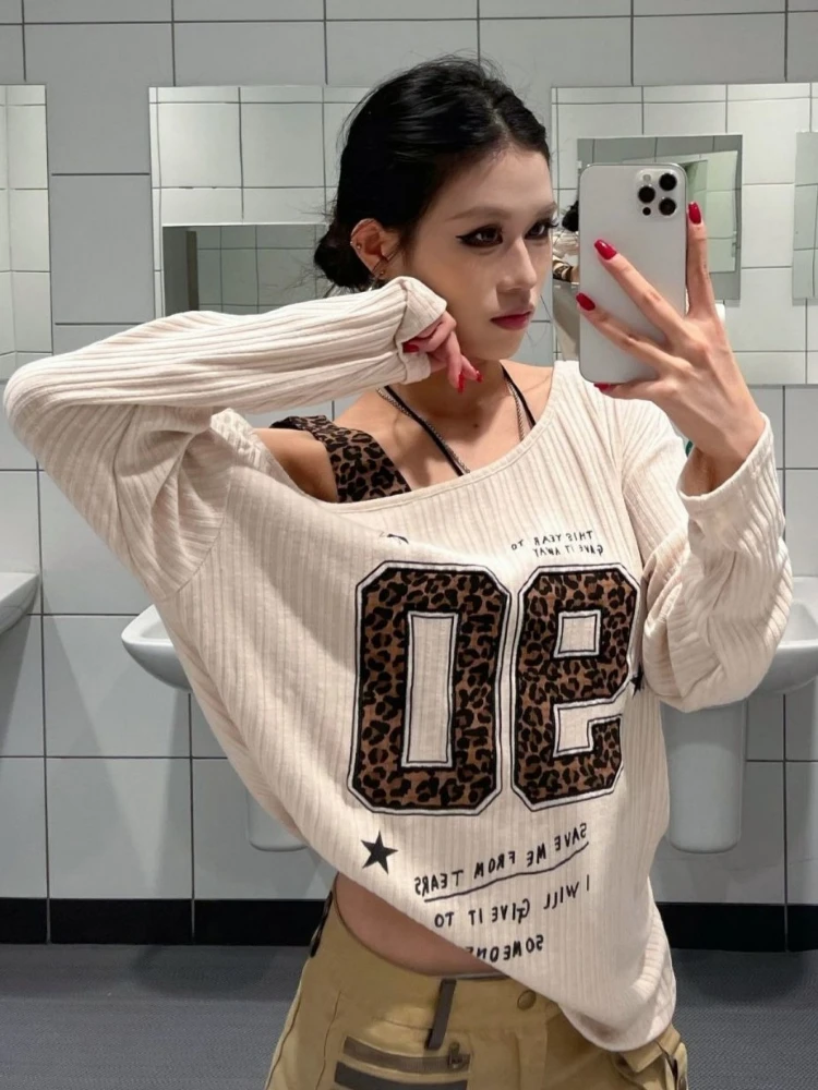 เสื้อยืดลายเสือดาวสไตล์ Y2K แบ - Women Top Fashion บทวิจารณ์และราคา