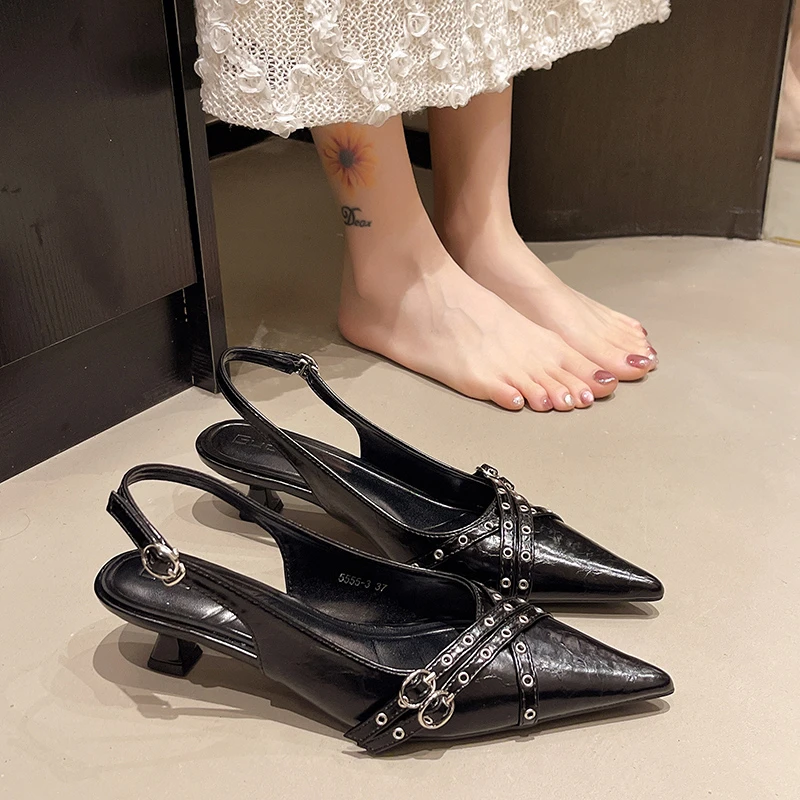 2025 ใหม่ผู้หญิง Pointed Toe ร - Women'S Fashion Summer 2025 บทวิจารณ์และราคา