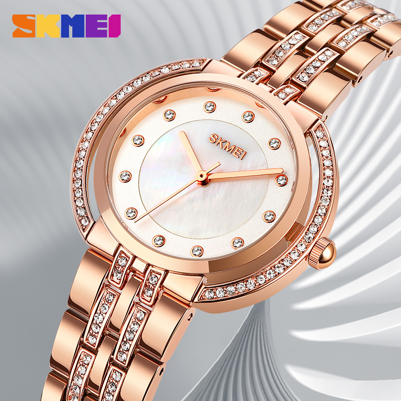 สร้อยข้อมือสตรีนาฬิกาควอตซ์หรู - Fashion Women Watches บทวิจารณ์และราคา